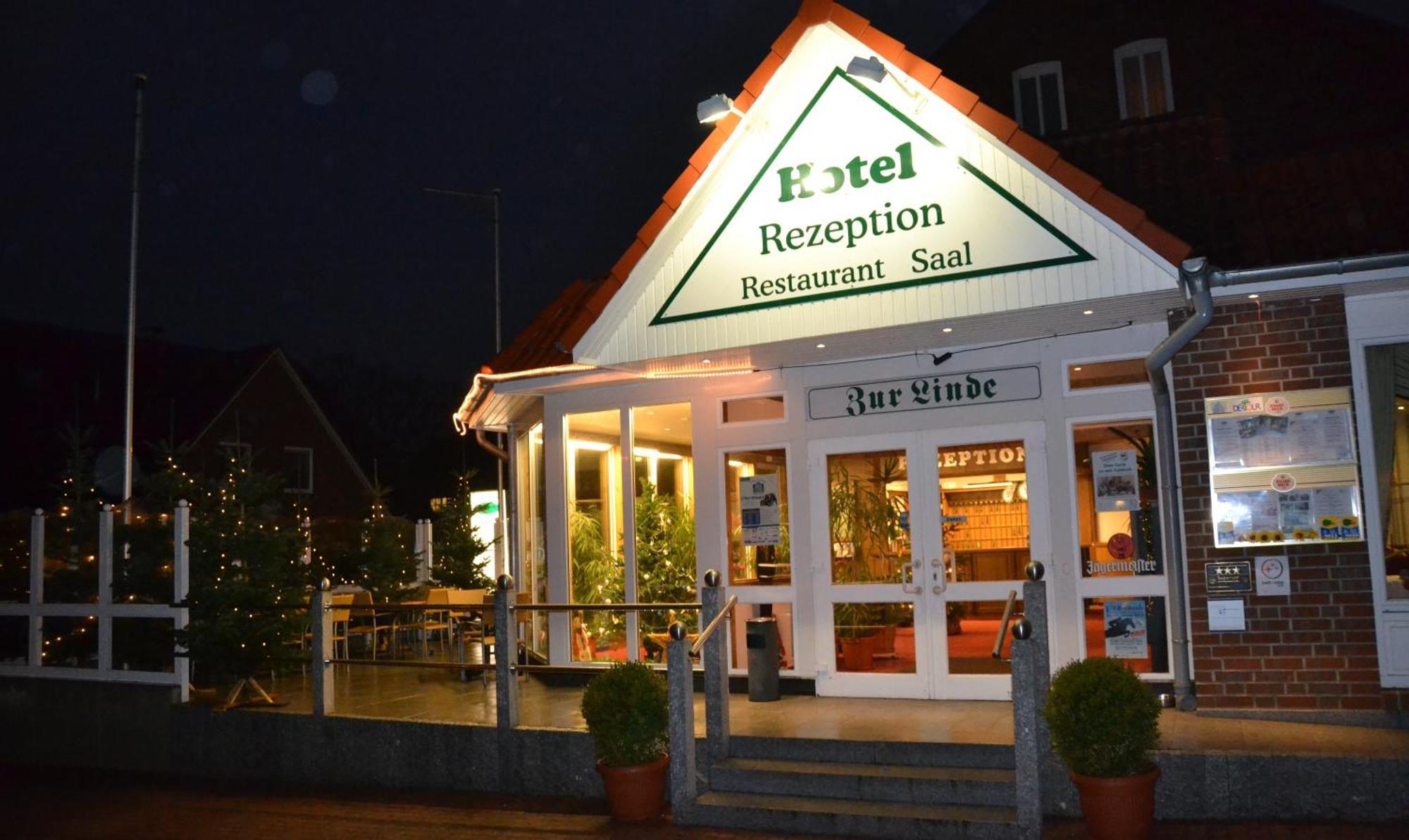 Landhotel Zur Linde フェルデン エクステリア 写真